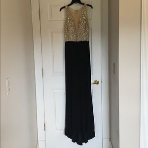 GORGEOUS formal dress